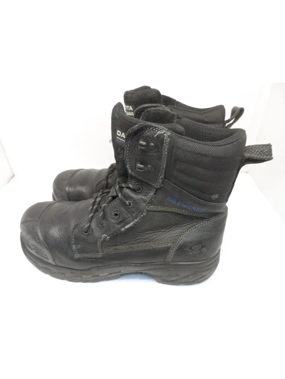 DAKOTA Men's 8